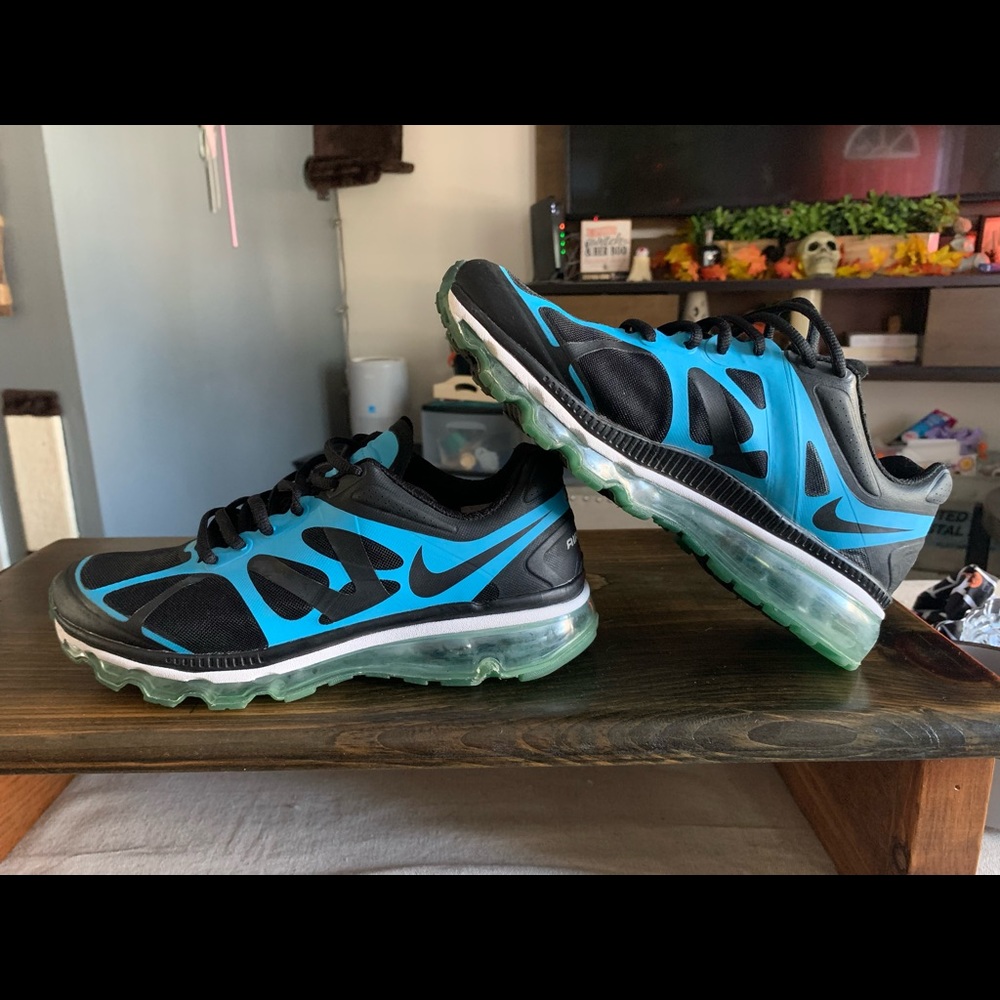 Womens Air Max 2012 size 8.5